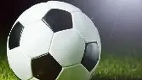 人民币汇率突破7.09，达近14个月最高位，自底部反弹超3457基点